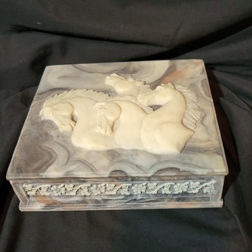 Vintage Incolay Stone Jewelry Box 4 Wild Horses Handmade